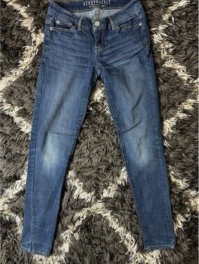 Aeropostale Womens Low Rise Skinny Jeans Blue Denim Size 2 Regular Stretch